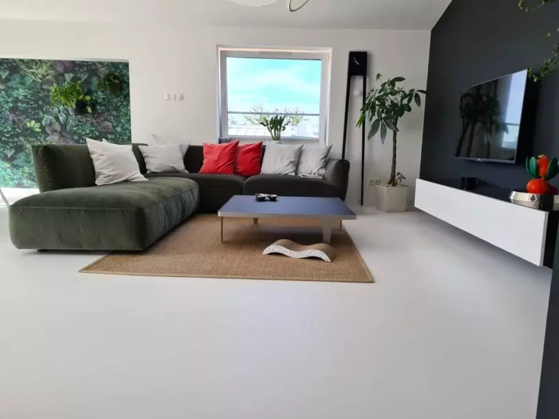 полы из смолы